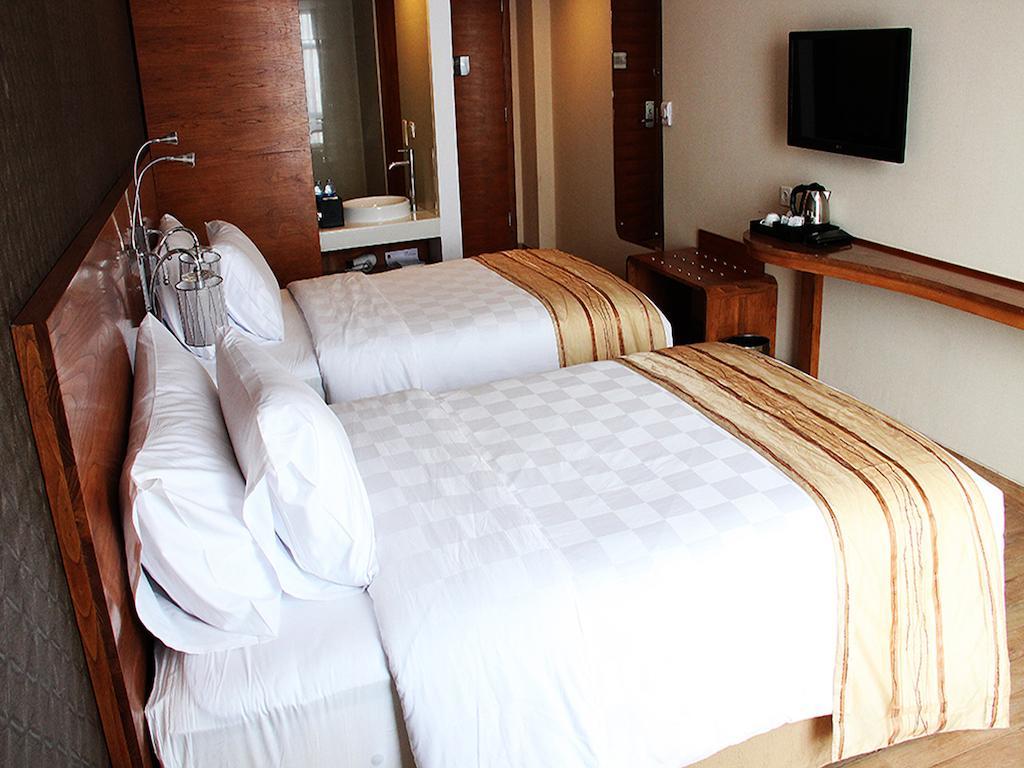 Hariston Hotel & Suites, Pluit - Jakarta Bilik gambar