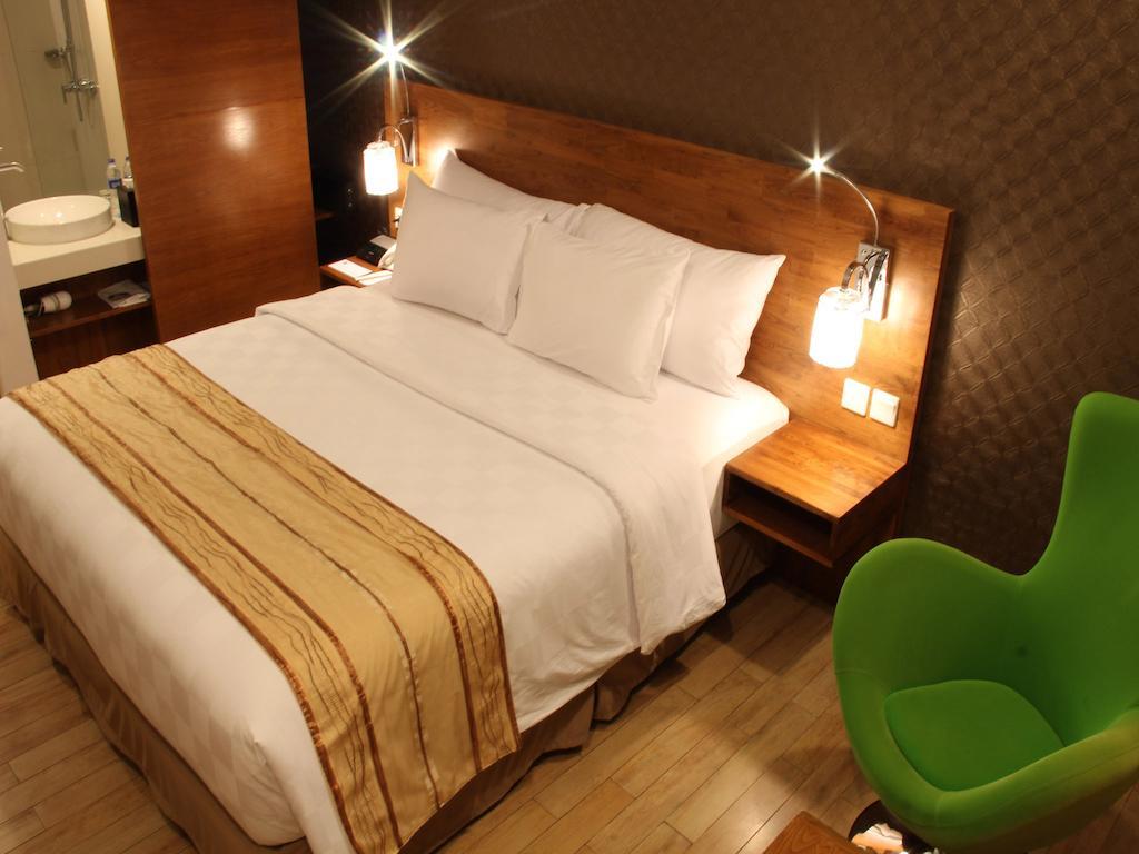 Hariston Hotel & Suites, Pluit - Jakarta Bilik gambar